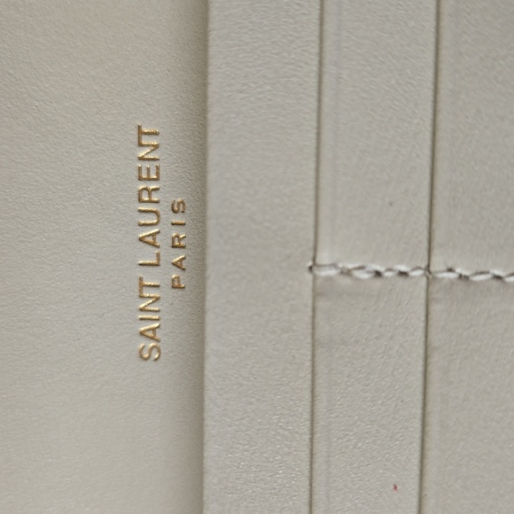 BNIB continental long wallet - Picture 4 of 5